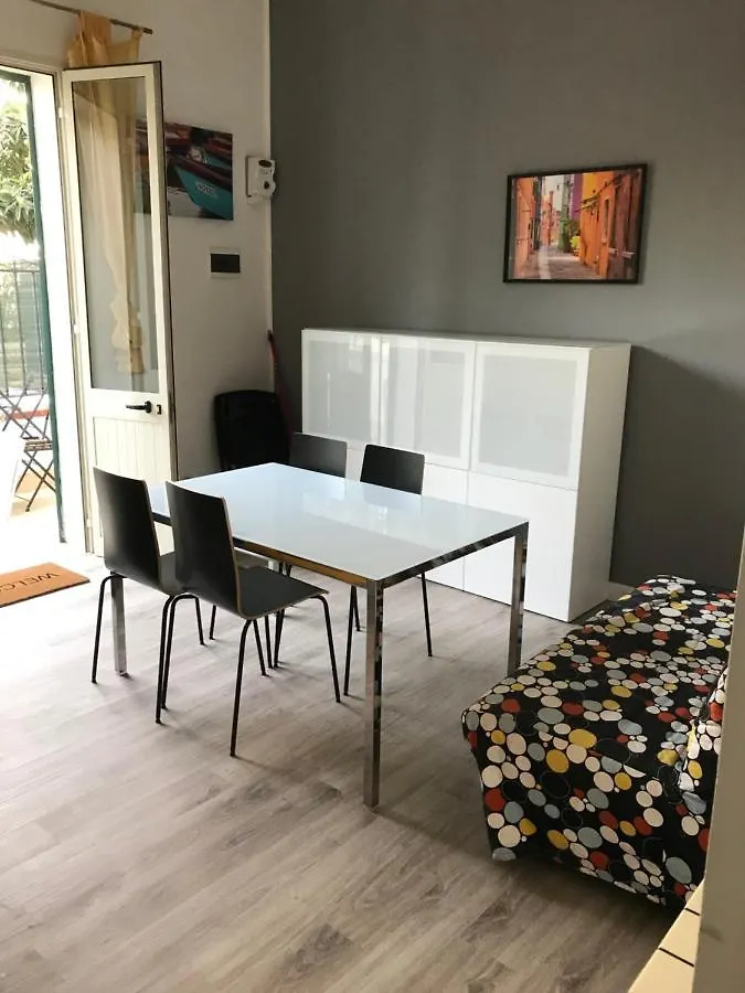 Apartment Appartamento Trilocale Mondello Italy